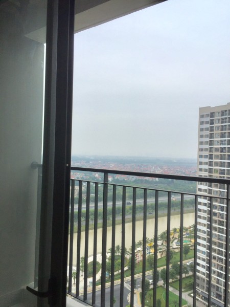 Bán căn hộ 2 pn+1, 2wc giá 1.86 tỷ, dt 63m2, cc Vinhomes Ocean Park view hồ San Hồ, Vinpearl Land
