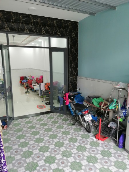 Mình Chính chủ Cần cho thuê gấp nhà 1 trêt 1 tầng lầu 4x20m, nhà mặt tiền đường lớn