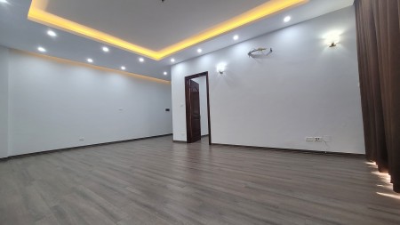 Căn hộ vị trí góc siêu hiếm mặt đường Lê Đức Thọ, 3 pn giá bán 3.5 tỷ