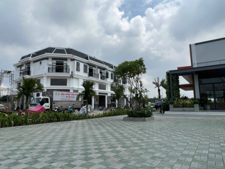 Đi đến slide 8