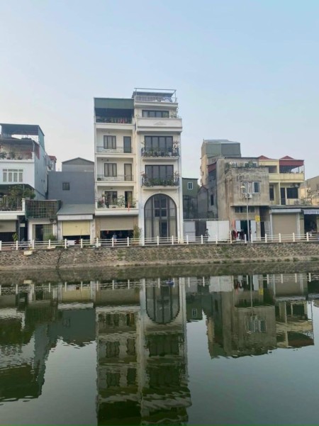 (59tr/m) Bán nhà hồ Tai Trâu, Ngọc Lâm giá 3.35 tỷ, 56m2, Nhà vuông, Thanh khoản tốt