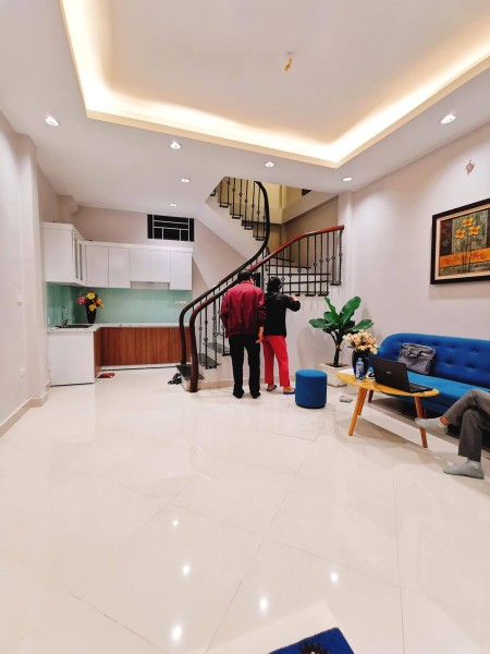 Siêu phẩm nhà phố Bạch Mai, DT 30 m² quy mô 4 tầng, ngõ thông thoáng, giá chỉ 2,9 tỷ đồng