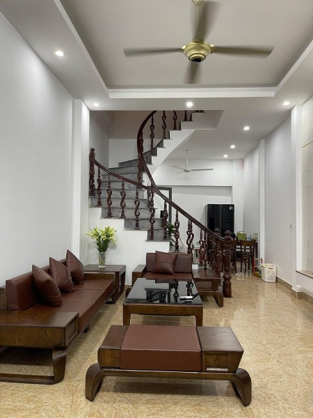 Siêu phẩm nhà 4 tỷ đồng trung tâm Quận Hà Đông, ô tô đỗ cửa, FULL công năng
