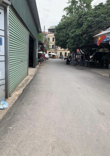 Mặt ngõ đường Hoàn Bình Yên Nghĩa, ô tô tránh, lô góc ô tô vào nhà dtsd 35m2, giá bán 1.7 tỷ
