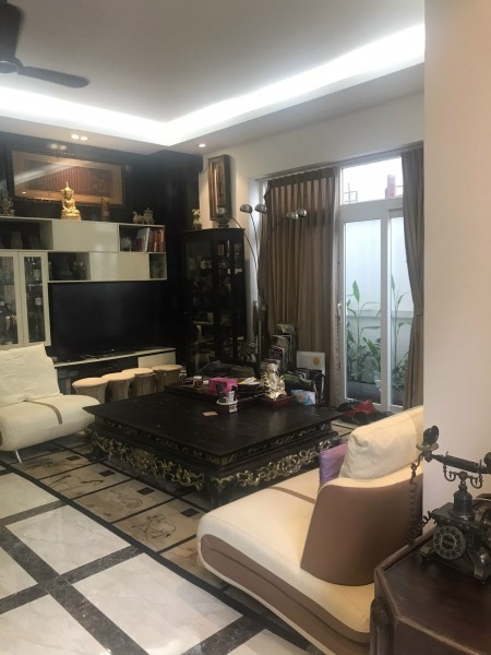 Bán Biệt thự Cityland Garden giảm chào 10 tỷ giá mới chỉ còn 45 tỷ, tiện ích đủ