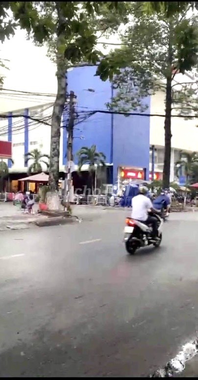 Đi đến slide 7