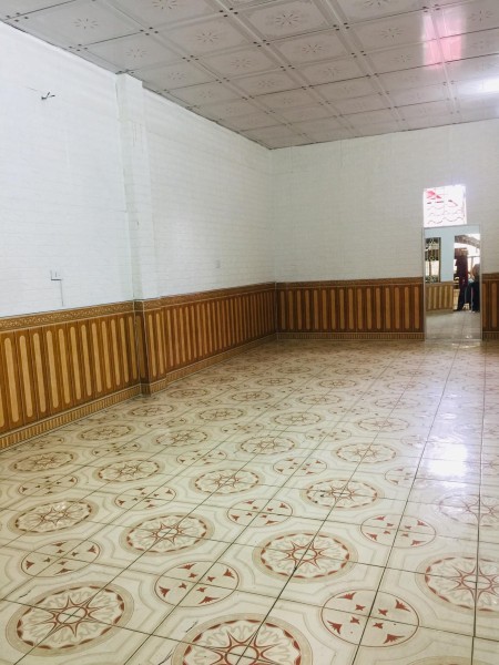 Bán nhà phố Lĩnh Nam Hoàng Mai diện tích 58m2, 4 tầng giá chỉ 5.85 tỷ nhà mới, ô tô đỗ cửa