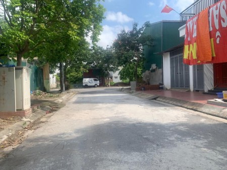 Bán gấp đất tái định cư Đông Dư, Gia Lâm, dt 120m2, mt 6m đường 12m. Tiềm năng lớn