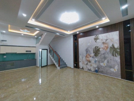 CHÍNH CHỦ sang nhượng khu nhà Dân Trí Cao Nam Phong cách BigC chỉ 7 phút đi xe, gần chợ, sân bay