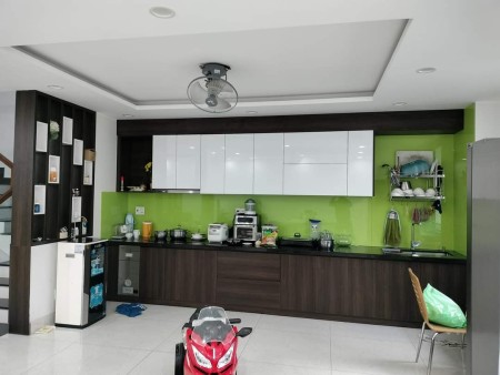 Bán nhà nguyên căn 4 tầng đúc kiên cố kiệt Nguyễn Hải Châu, giá tốt đầu tư