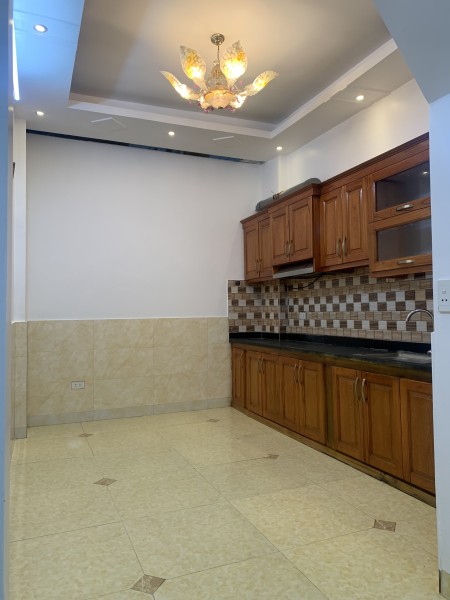 Nam Dư- Lĩnh Nam Chính chủ bán nhà 4 tầng diện tích 37m2 giá nhỉnh 3 tỷ