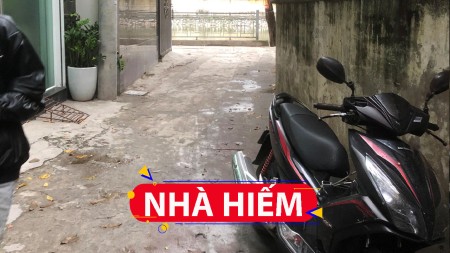 Đẹp như mới ngõ nông bán nhá Nhân Hoà diện tích 35m2, 6 tầng, giá nhỉnh 3 tỷ