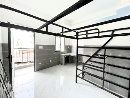 Căn hộ cho thuê đường Âu Cơ Quận Tân Bình full nội thất khu sầm uất