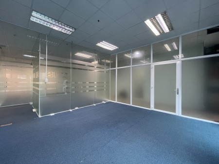 Cho thuê mặt bằng văn phòng đường Phạm Ngũ Lão, Quận 1 giá tốt thị trường