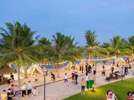Chính chủ sang tên căn hộ mới, 2PN ở liền tại Đô thị Vinhomes Grand Park Quận 9