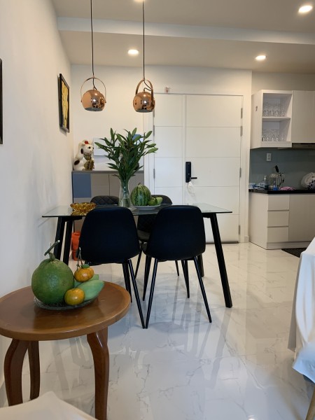 Chính chủ Terra Royal cần bán 2PN, diện tích sử dụng 71m2, giá bán 8.3 tỷ. LH: 0362668864