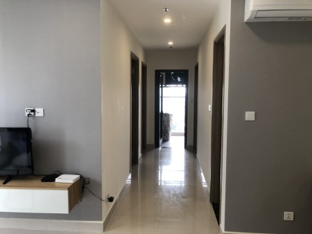 ( Vinhomes Ocean Park ) Cho thuê gấp căn hộ 80m2 full đồ 3PN , 2WC giá 10tr/thLH 0986936959
