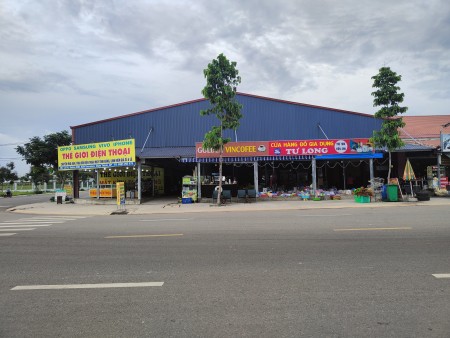 Lô đất cách khu công nghiệp 311 hecta của Becamex, chợ N3B và Bệnh Viện chỉ 100m.