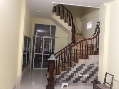 Bán nhà lô góc 5 tầng DTSD 59m² ô tô đỗ cửa ngõ 250 Kim Giang giá bán 6,8 tỷ đồng