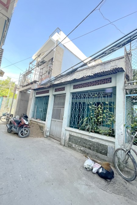 Bán nhà chính chủ giá tốt hẻm Trần Văn Khánh quận 7, sổ hồng riêng 0898.927.706