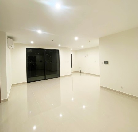Cần bán căn 2PN tầng 08 view đẹp thoáng mát giá chỉ 2.4 tỷ/căn Có hỗ trợ vay Ngân hàng 80%