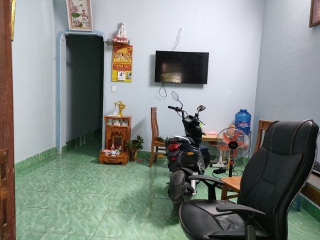 Bán nhà cấp 4, hẻm xe hơi, 1 trệt, phường Tân Phú, Quận 9 giá bán chỉ 3 tỷ