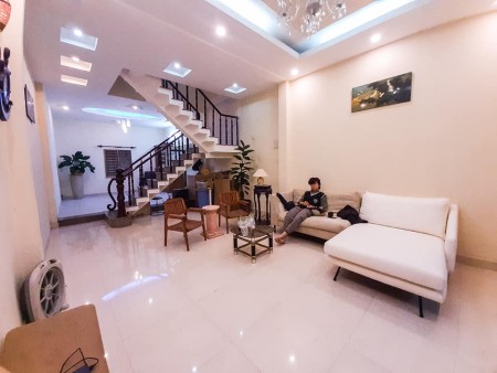 Hẻm xe hơi Xô Viết Nghệ Tĩnh P17 Bình Thạnh Dài 18m 4PN giá bán 12.8 tỷ