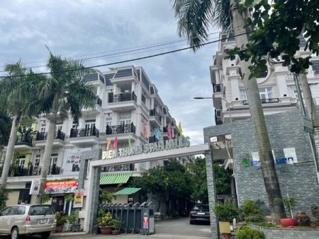 Đi đến slide 4
