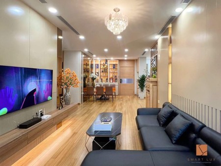 Cần tiền bán gấp giá rẻ trong T6 căn hộ 2PN 82m2 The Golden Palm Lê Văn Lương đã có sổ
