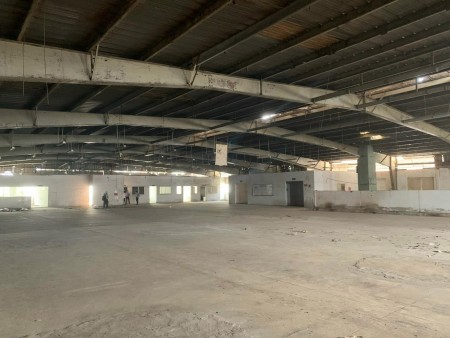 Cho thuê kho, xưởng 1300m2-2500m2 mặt tiền Xa Lộ Hà Nội, phường Trường Thọ, Thủ Đức