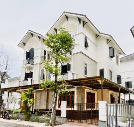 Đất vàng Thành Phố Từ Sơn, Bắc Ninh.Biệt thự 3 tầng có 7,7 tỷ. Liên hệ: 0862.218.328