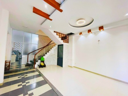 Bán nhà Ông Ích Khiêm, Kiệt ÔTô, 80m2x4Tầng, 4PN, Chỉ 4.5tỷ (thương lượng)