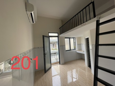 Phòng trọ diện tích sử dụng 30m2 Tân Bình - Gò Vấp, khu vực đông đúc