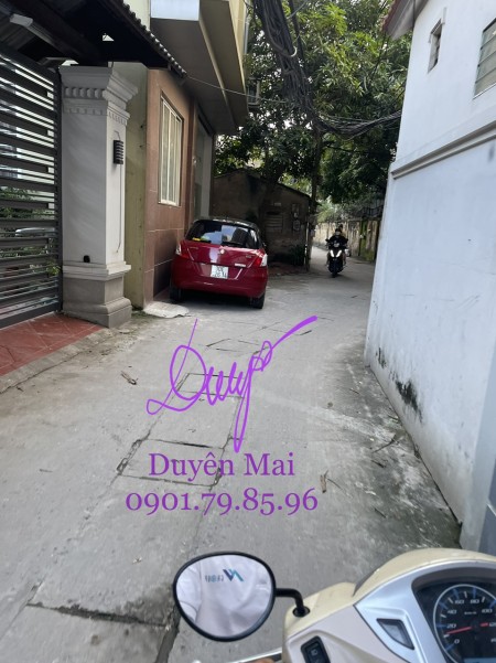 Bán nhà Hoàng Đạo Thành ô tô đỗ trước cửa nhà ngay đêm đầy đủ công năng nhỉnh giá 7 tỷ đồng