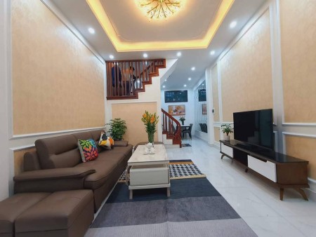 Chính chủ cần bán nhà phố Hàng Bè, Hà Đông, 56m, 5 Tầng, phân lô siêu nét 7 tỷ 0912257284
