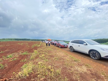 Bán đất giá rẻ mặt tiền đường nhựa 32m gần KDL Hồ suối lam