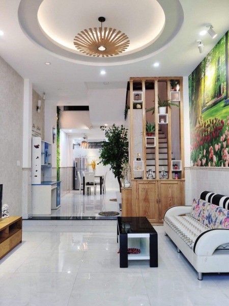 Nhà đẹp hẻm xe hơi Quận Gò Vấp dọn vào ở ngay nhỉnh giá 6 tỷ đồng