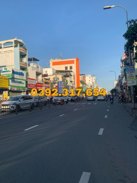 Bán nhà mặt tiền Bạch Đằng Bình Thạnh diện tích 60m2, giá 10.7 tỷ, còn thương lượng