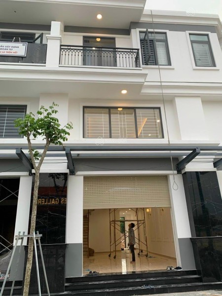 Đi đến slide 8