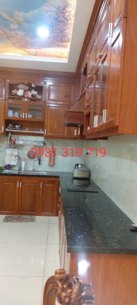 Bán nhà 1T2L1ST nội thất gỗ cao cấp,  đường số 1 khu dân cư đầy đủ tiện ích, P. Bình Hưng Hòa B