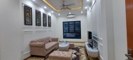 Thanh khoản gấp nhà Kim Giang DT 45m² x 4 tầng, gần bãi đỗ ô tô LH 0978908716