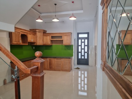 Nhà phố cao cấp giá tốt giá bán chỉ 3tỷ5 nhận nhà vào ở ngay ngân hàng hỗ trợ vay
