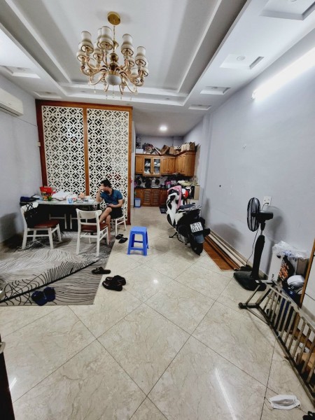 Bán nhà chính chủ số 47 ngõ Giếng Mứt phố Bạch Mai Quận Hai Bà Trưng, Hà Nội