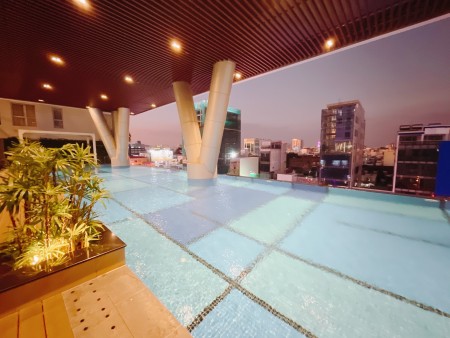 The Prince cho thuê căn hộ cao cấp, diện tích sử dụng 52m2, bán giao vào ở ngay