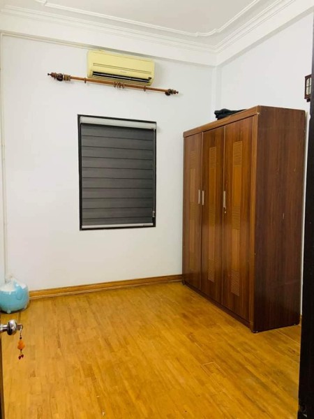 Siêu phẩm giá chỉ 5 tỷ có ngay nhà phố Trích Sài đúc 5 tầng 43m2 lô góc