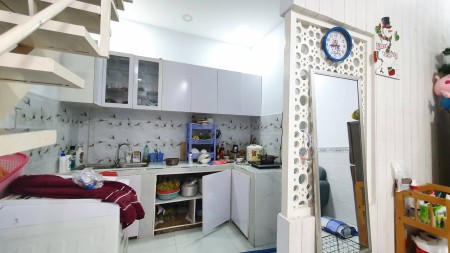 Bán nhà nguyên căn đẹp Quận 9 Đỗ Xuân Hợp hẻm xe hơi giá bán 3.8 tỷ, đầu tư sinh lời