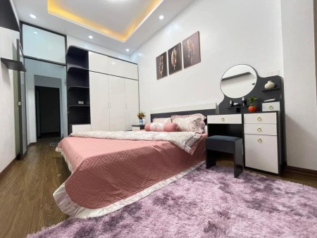 Nhà Tân Mai 4 PN khu an ninh tốt DT 43,5m² giá chỉ 2,9 tỷ đồng