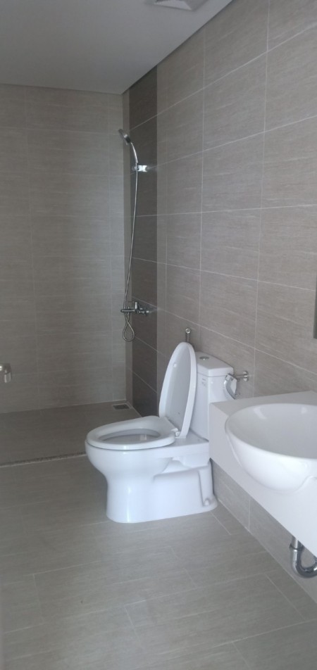 Chính chủ cần bán nhanh căn hộ 3PN ngay góc với giá bán chỉ 2.360 tỷ tại VOP