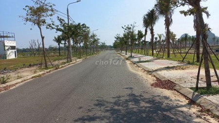 Bán đất nền Nam Hoà Xuân.b2.72 dt 110m2, Đông Nam sạch đẹp giá 3.55 tỷ