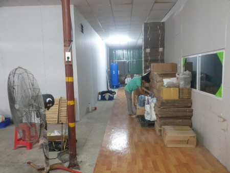 Cho thuê kho xưởng diện tích 850m2 đường Lý Tế Xuyên, phường Linh Đông, Thủ Đức